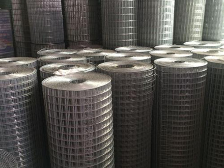 <a href=http://m.6jmc.com target='_blank'>鐵絲網(wǎng)</a>